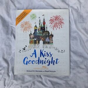 Disney A Kiss Goodnight Book